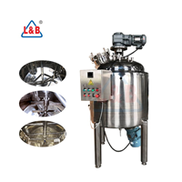 Mixing tank with bottom homogenizer